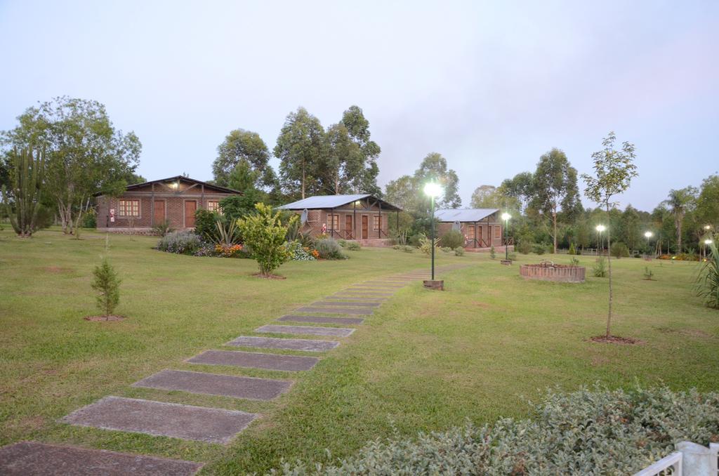 Hotel Las Azaleas Jardín América المظهر الخارجي الصورة